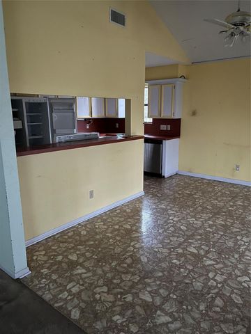 12022 Annette Road CR657, Angleton, TX 77515