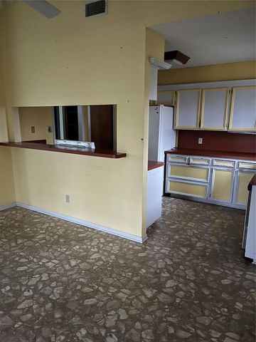 12022 Annette Road CR657, Angleton, TX 77515