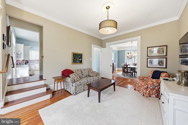 323 WASHINGTON AVE, Haddonfield, NJ 08033