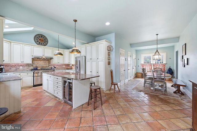 323 WASHINGTON AVE, Haddonfield, NJ 08033
