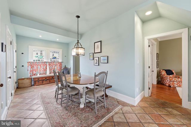 323 WASHINGTON AVE, Haddonfield, NJ 08033