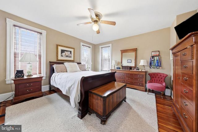 323 WASHINGTON AVE, Haddonfield, NJ 08033