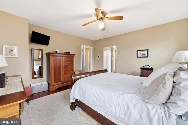 323 WASHINGTON AVE, Haddonfield, NJ 08033