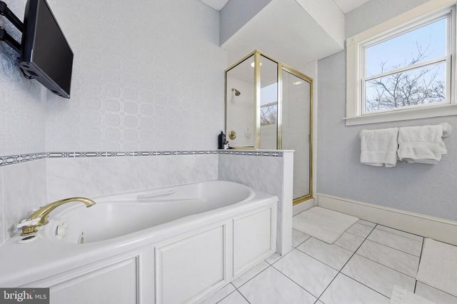 323 WASHINGTON AVE, Haddonfield, NJ 08033