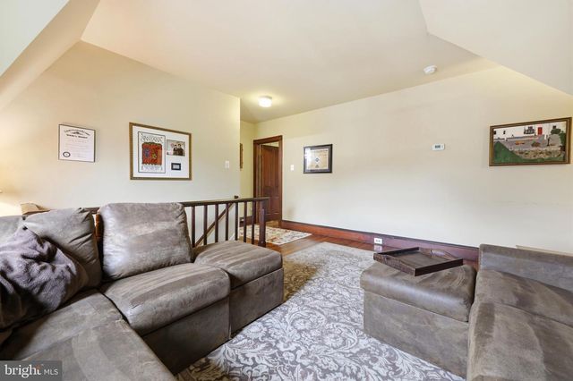 323 WASHINGTON AVE, Haddonfield, NJ 08033