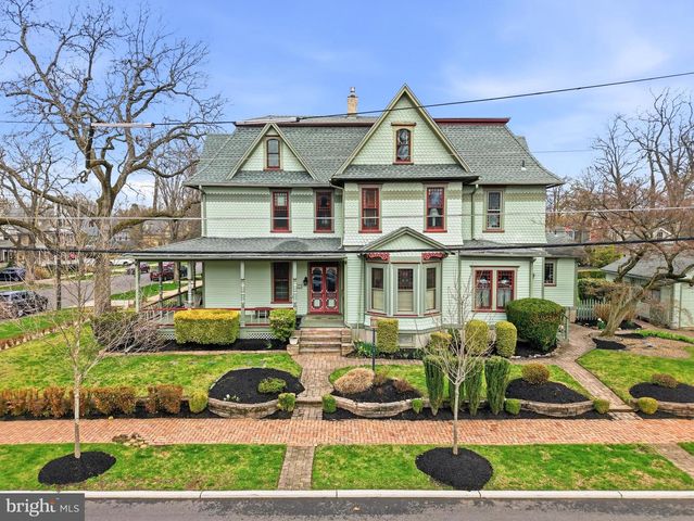 323 WASHINGTON AVE, Haddonfield, NJ 08033
