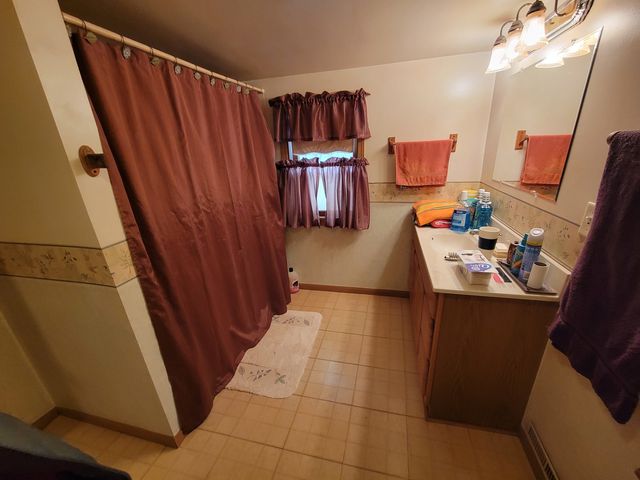 408 E 4th Street, Spring Valley, IL 61362