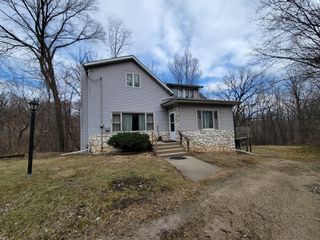 408 E 4th Street, Spring Valley, IL 61362