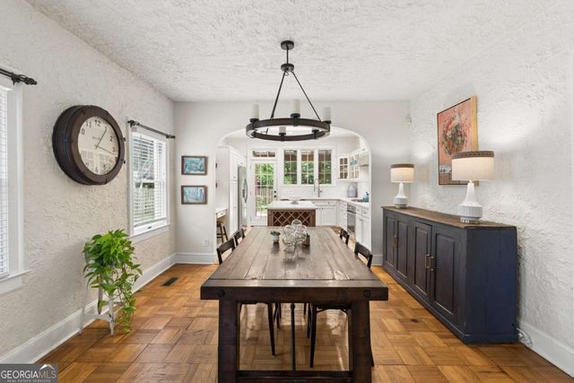 1204 Cameron Court NE, Atlanta, GA 30306