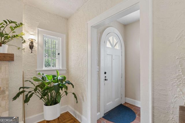 1204 Cameron Court NE, Atlanta, GA 30306