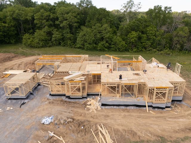 7019 Belcastle Ln, College Grove, TN 37046