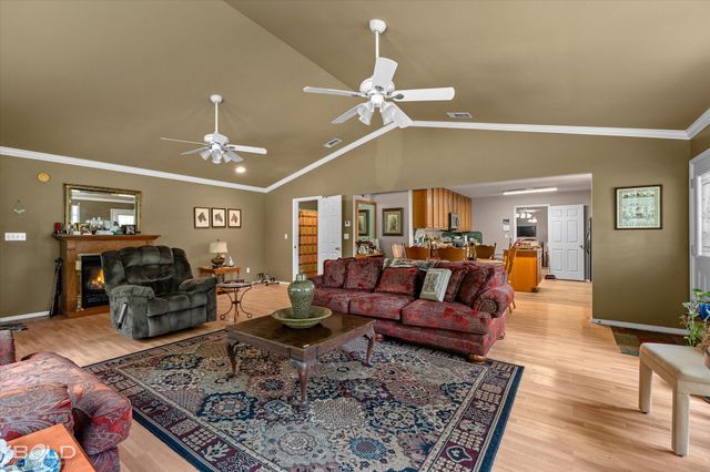 120 Gray Circle, Benton, LA 71006