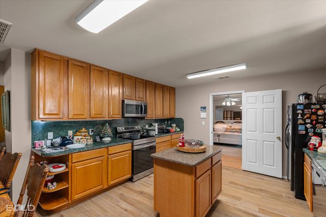 120 Gray Circle, Benton, LA 71006