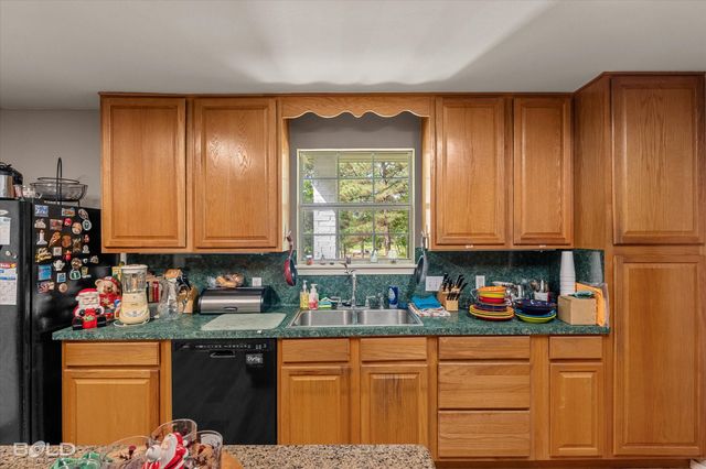 120 Gray Circle, Benton, LA 71006