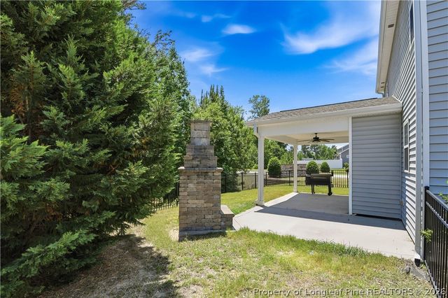 378 Stonebriar Avenue, Raeford, NC 28376