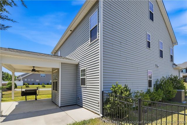 378 Stonebriar Avenue, Raeford, NC 28376