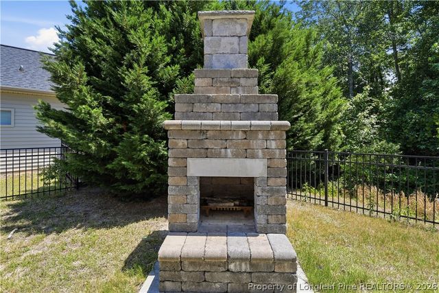 378 Stonebriar Avenue, Raeford, NC 28376