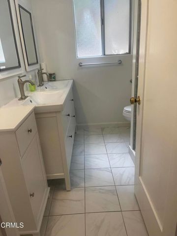 2467 E Villa Street, Pasadena, CA 91107