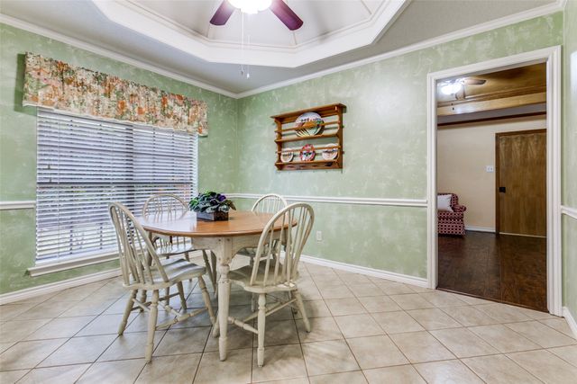 2313 Diamond Oaks Drive, Garland, TX 75044