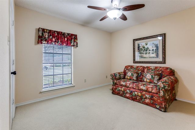 2313 Diamond Oaks Drive, Garland, TX 75044