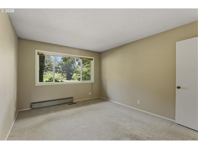 5510 Sw SWEETBRIAR St, Portland, OR 97221