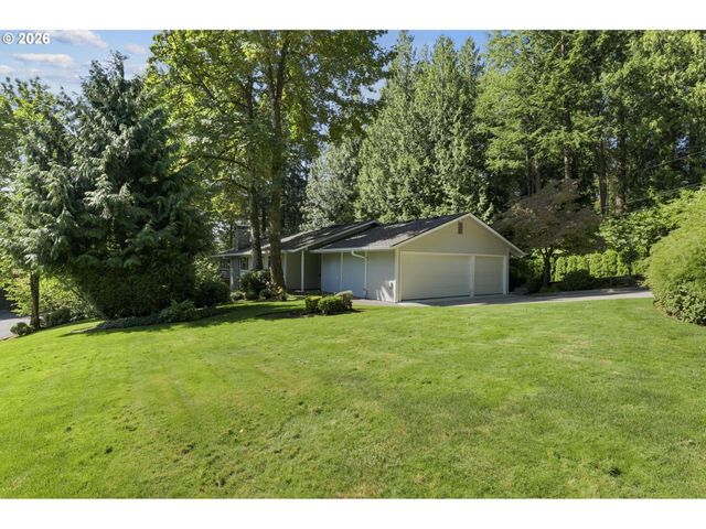 5510 Sw SWEETBRIAR St, Portland, OR 97221