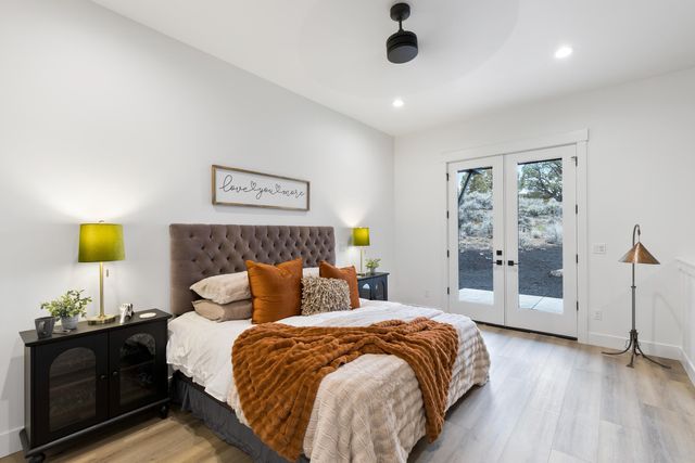 65675 Pronghorn Drive Lot 16, Bend, OR 97701