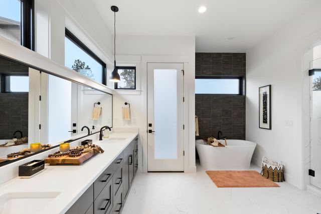 65675 Pronghorn Drive Lot 16, Bend, OR 97701