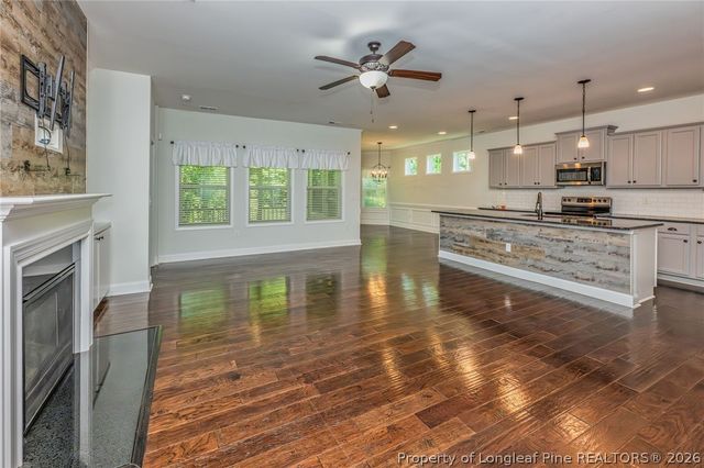 110 Glen Bend Court, Spring Lake, NC 28390