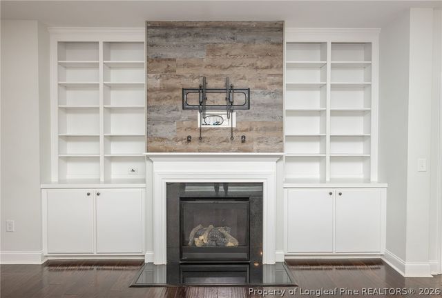 110 Glen Bend Court, Spring Lake, NC 28390
