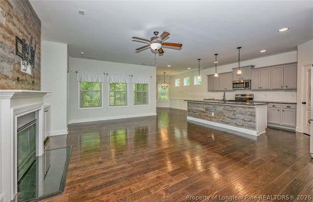 110 Glen Bend Court, Spring Lake, NC 28390