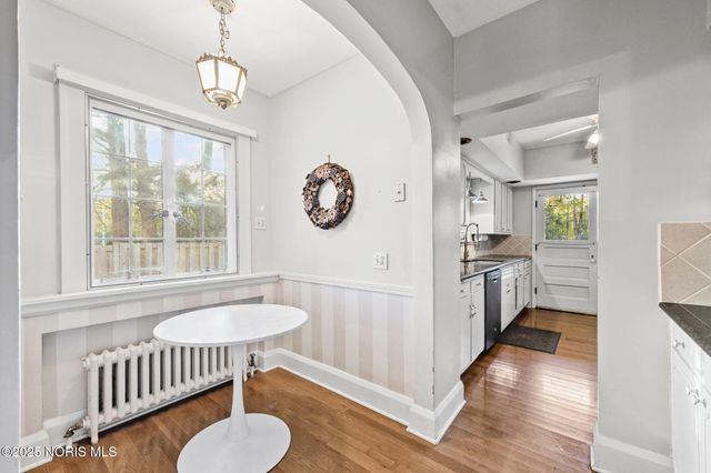 3305 W Bancroft Street, Ottawa Hills, OH 43606