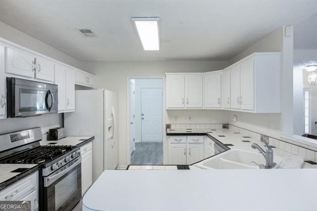 733 Exchange Mill Place, Dacula, GA 30019