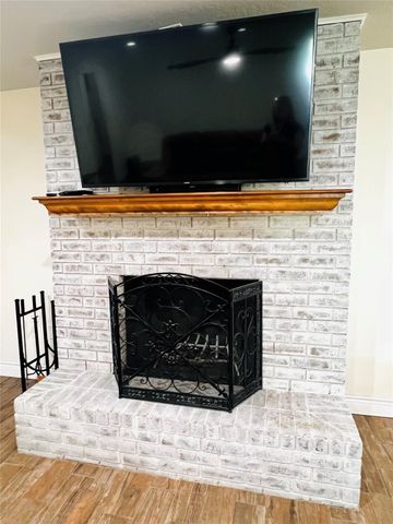603 W 25th ST, Cameron, TX 76520