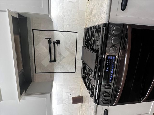 603 W 25th ST, Cameron, TX 76520