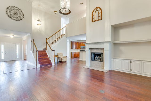 2620 Glen Ranch Drive, Burleson, TX 76028