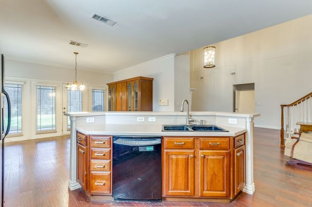 2620 Glen Ranch Drive, Burleson, TX 76028