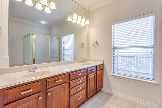 2620 Glen Ranch Drive, Burleson, TX 76028