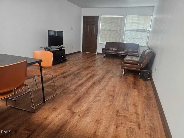 4907 Hollenden Drive 106, Raleigh, NC 27616