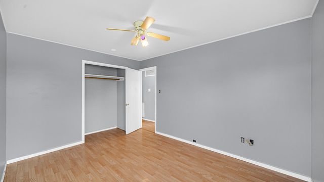 1006 W Old Ridge Road, Hobart, IN 46342