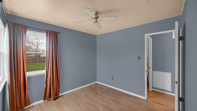 1006 W Old Ridge Road, Hobart, IN 46342