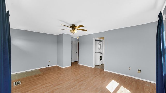 1006 W Old Ridge Road, Hobart, IN 46342