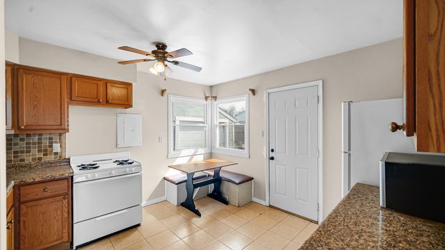 1006 W Old Ridge Road, Hobart, IN 46342