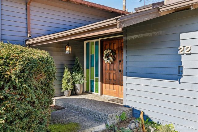 22 R Place NE, Auburn, WA 98002