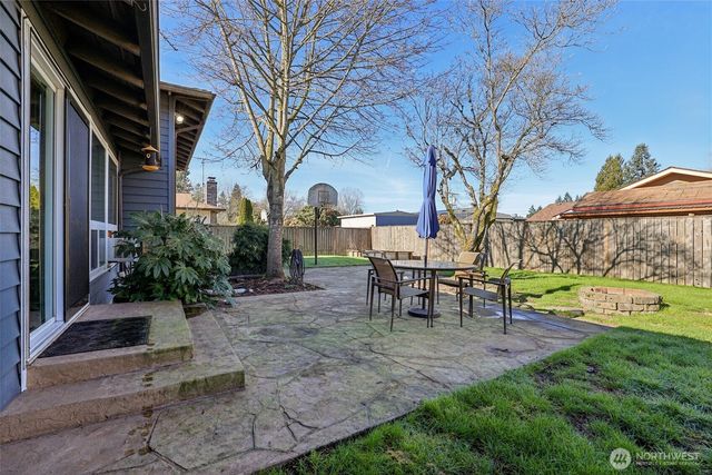 22 R Place NE, Auburn, WA 98002