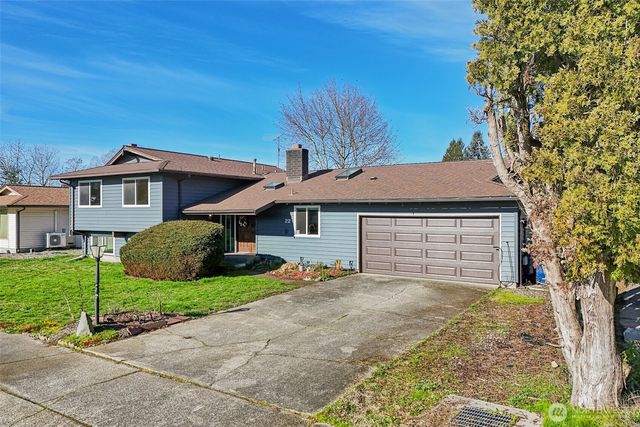 22 R Place NE, Auburn, WA 98002