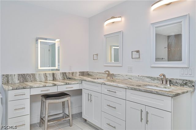 427 Stockton ST, North Fort Myers, FL 33903