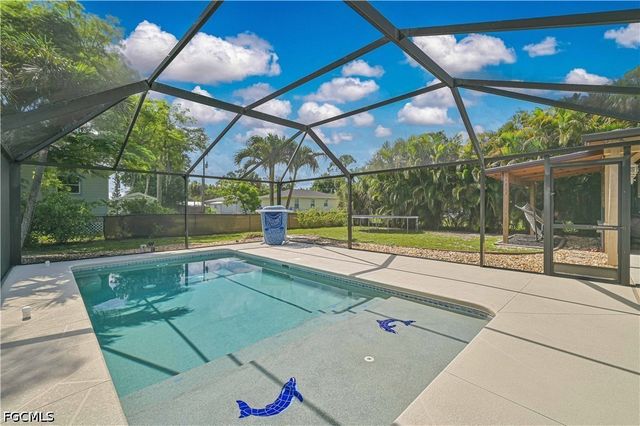 427 Stockton ST, North Fort Myers, FL 33903