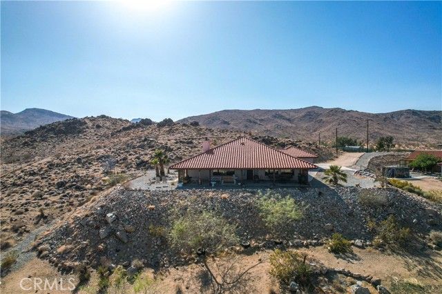 1388 N Jemez Trail, Landers, CA 92285