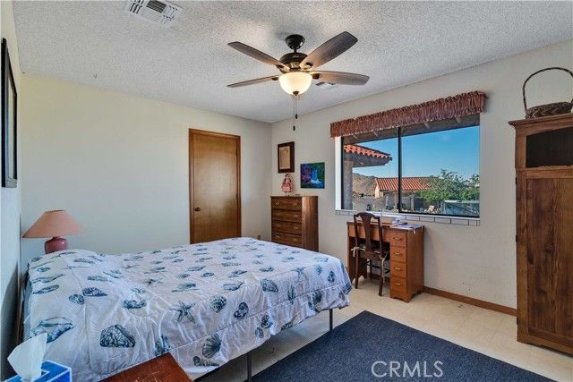 1388 N Jemez Trail, Landers, CA 92285